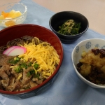 さつまいものいとこ煮と五目そば