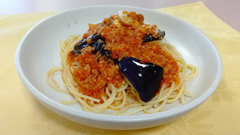 茄子とミートソースのス...