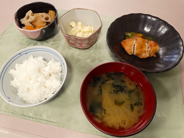 鶏肉のケチャップソテー...